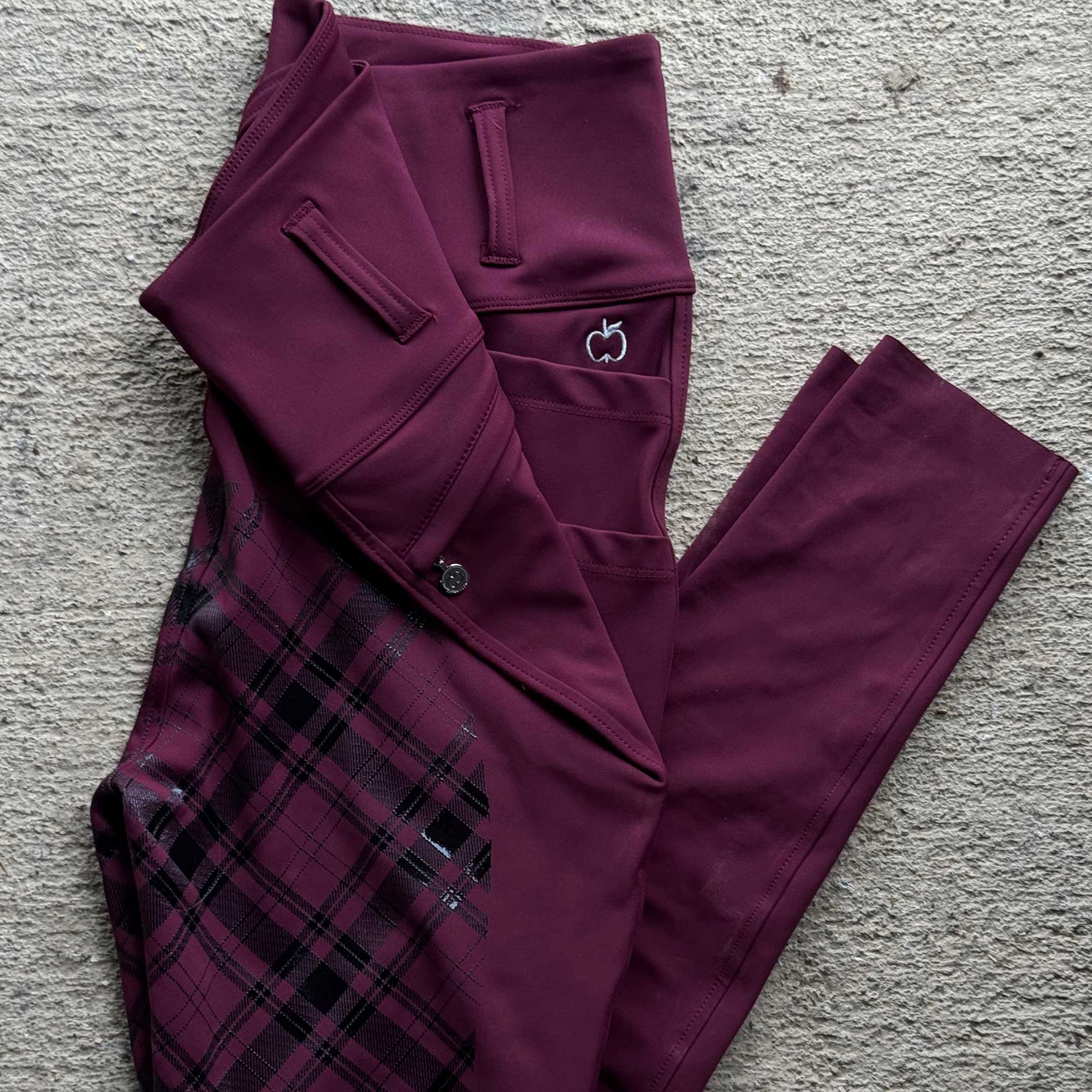 Does the sizing run true on these? Are the stretch material?